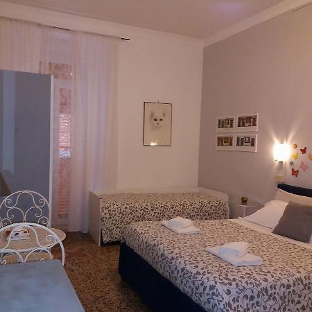 Argentina House Bed & Breakfast Genoa Luaran gambar