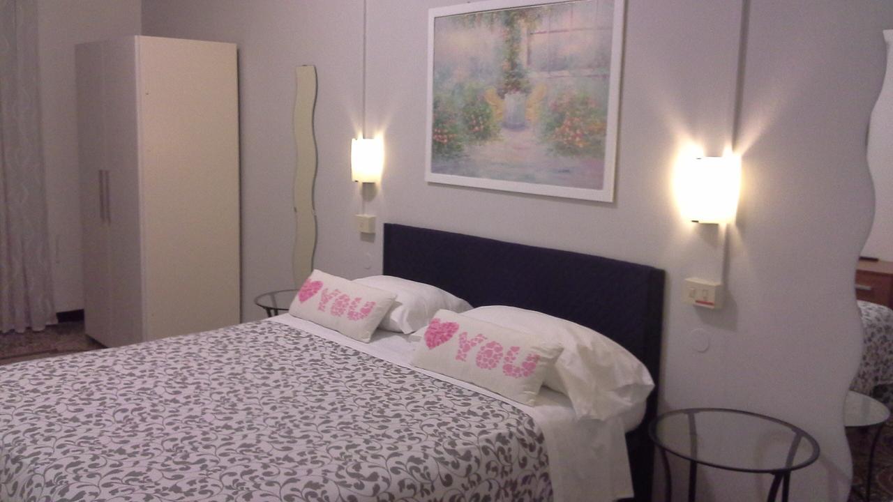 Argentina House Bed & Breakfast Genoa Luaran gambar